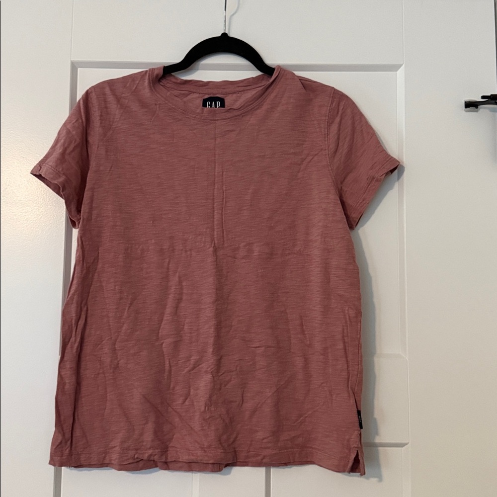 GAP Dusty Rose Tee